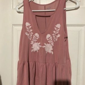 Rose Embroidered Blouse✨